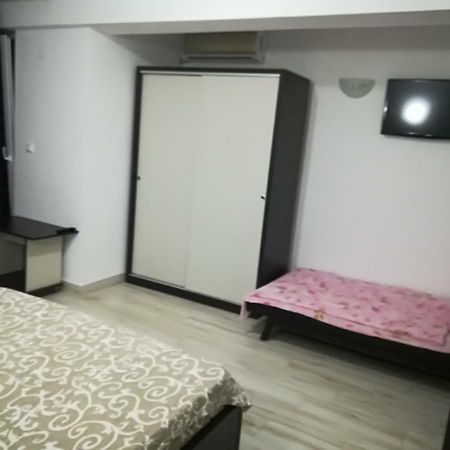 Vila Axel คอสติเนช ภายนอก รูปภาพ